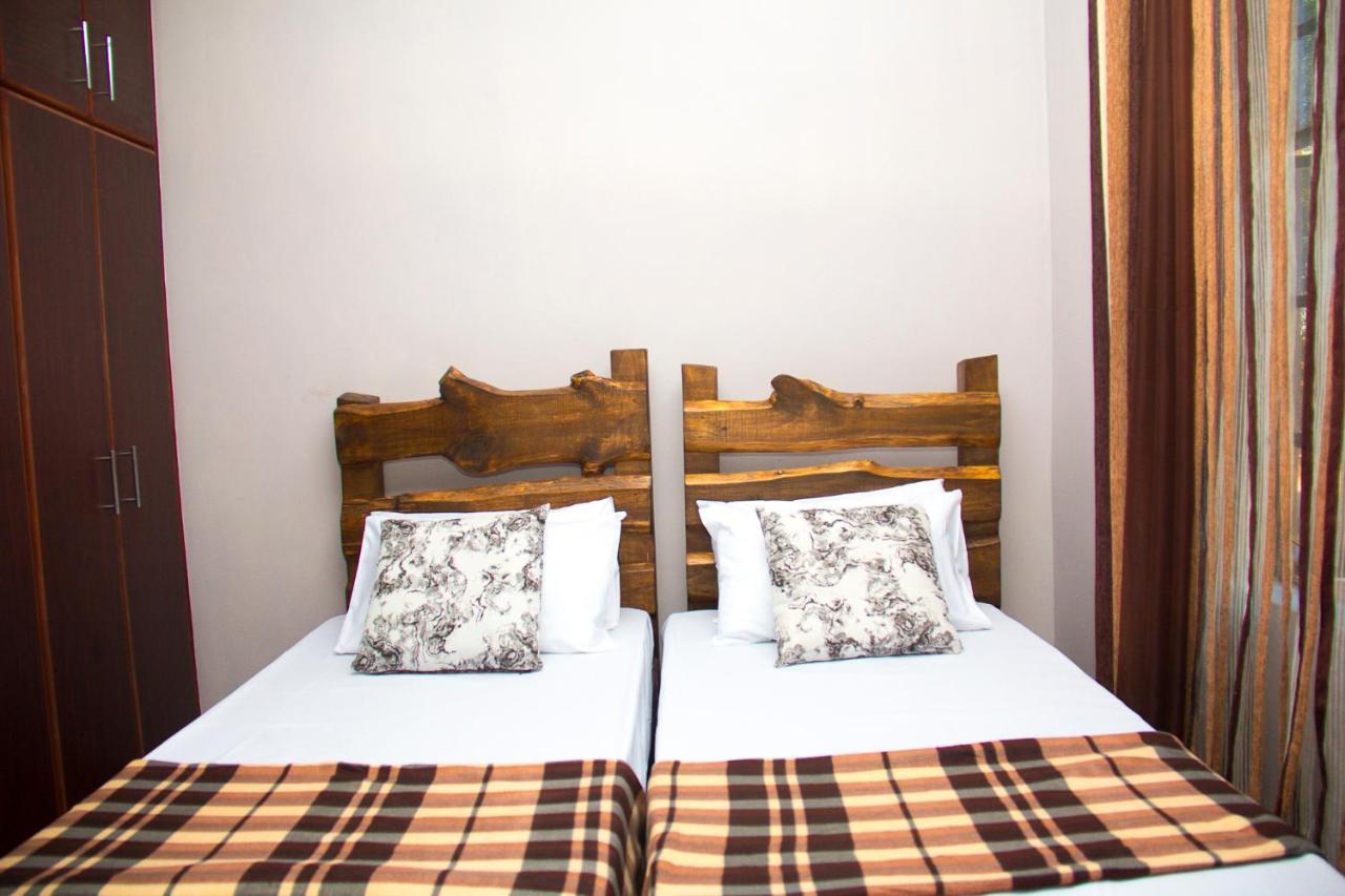 Mina Chai House Bnb Аруша Екстер'єр фото